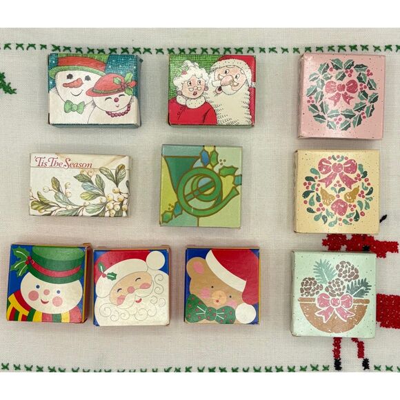 LOT 10 Vintage Avon CHRISTMAS Soaps Mini Guest Bath Stocking Stuffer - Picture 3 of 3